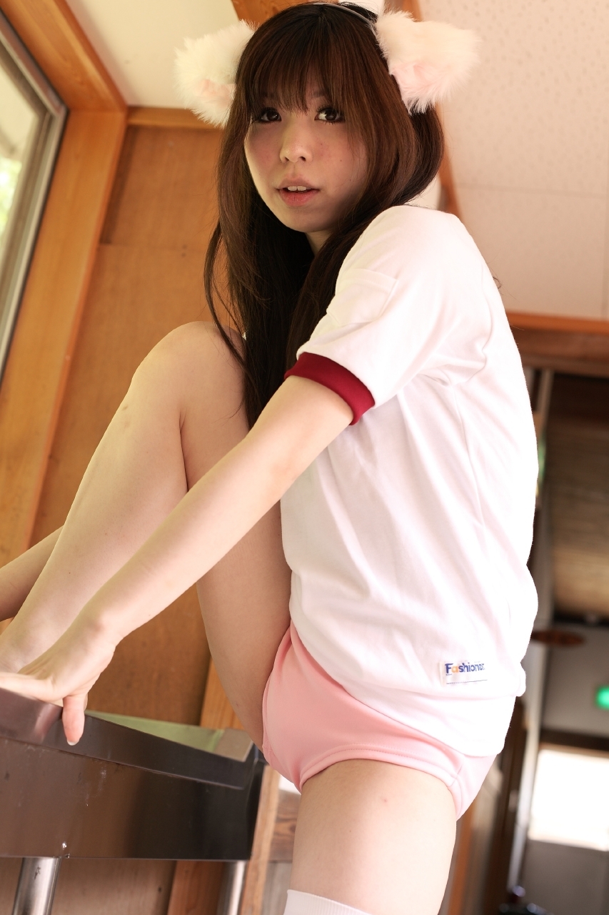 [Cosplay] 2013.04.05 Neko  School Girl - 2 Cosplayers